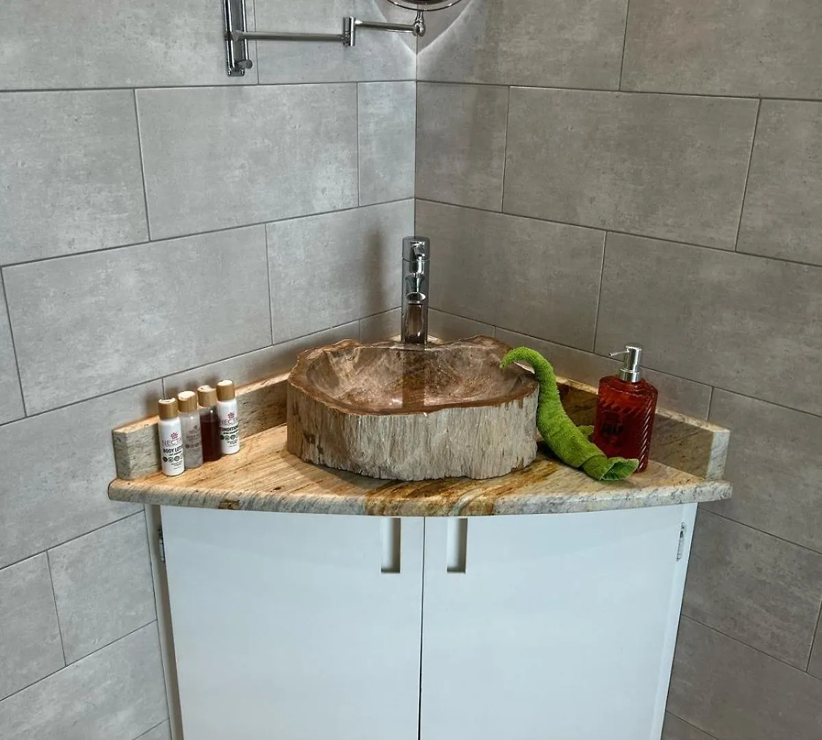 Fine 3 Bedroom Oceanview Penthouse In Prime Location - La Perla Sky Cupecoy  Сен-Мартен/Синт-Мартен